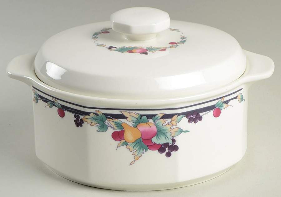 Autumn's Glory 1.25 Qt Round Covered Casserole by Royal Doulton-1