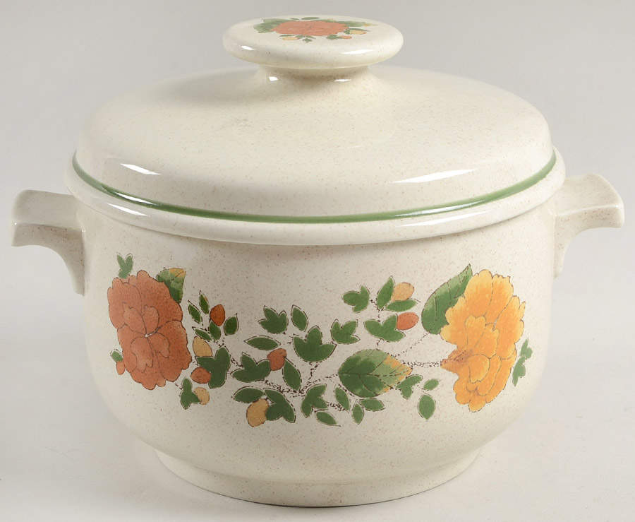 Autumn Morn 1.25 Qt Round Covered Casserole by Royal Doulton-1