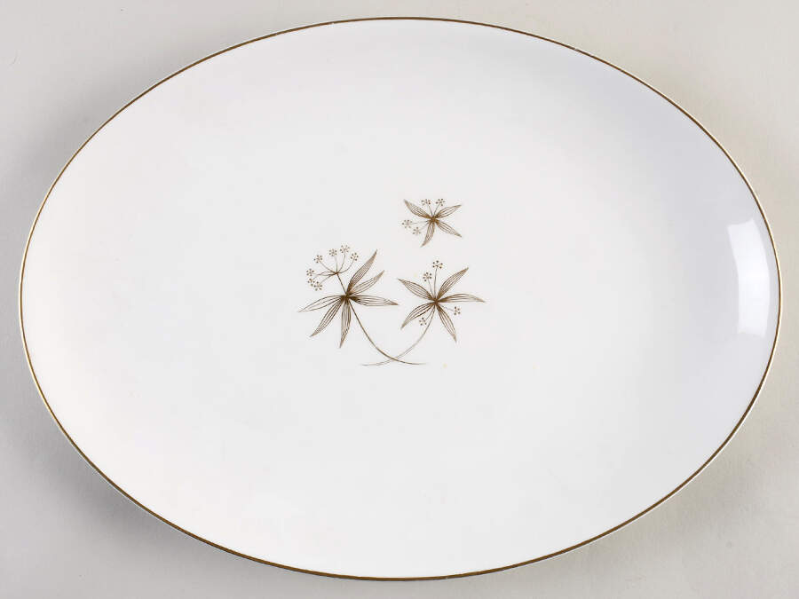 Auriel 13" Oval Serving Platter by Royal Doulton-1
