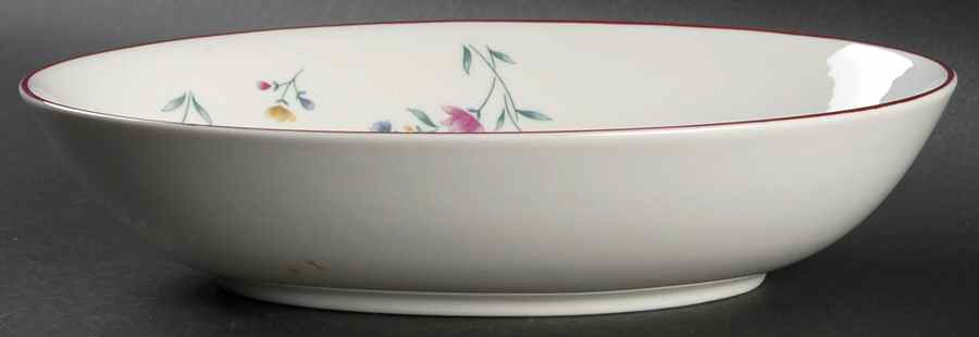 Avalon 9" Oval Vegetable Bowl by Royal Doulton-1
