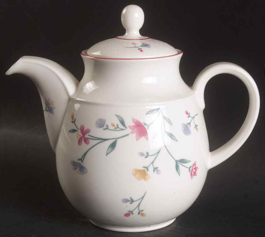Avalon Teapot & Lid by Royal Doulton-1