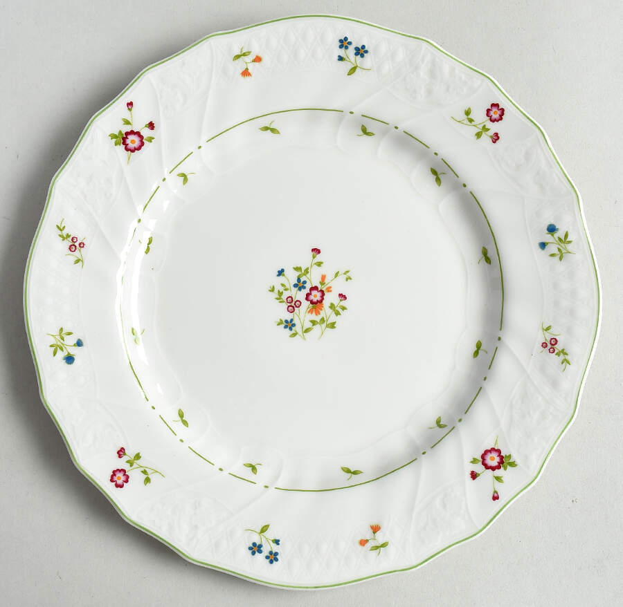 Avignon Salad Plate by Royal Doulton-1