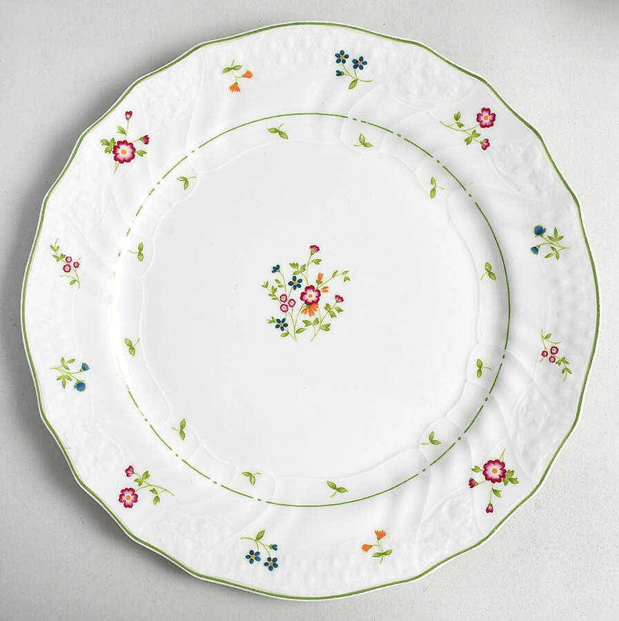 Avignon Dinner Plate by Royal Doulton-1