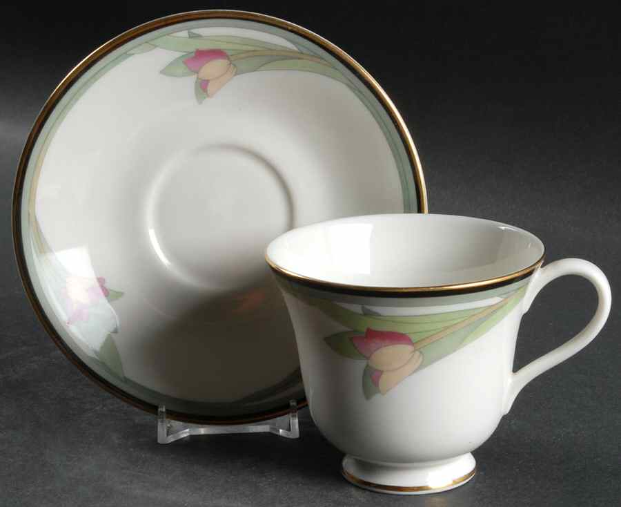 Awakening Footed Cup & Saucer Set by Royal Doulton-1