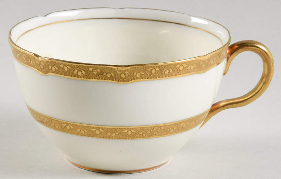 The Balmoral Flat Cup by Royal Doulton-1