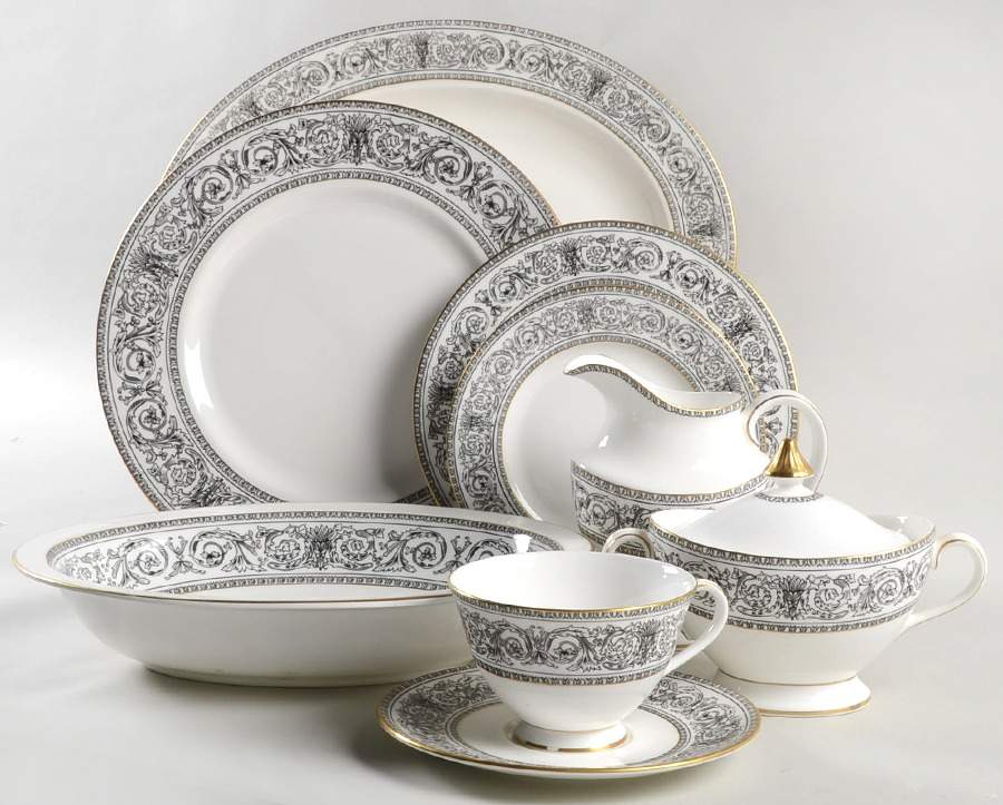 Baronet 45 Piece Starter Set by Royal Doulton-1