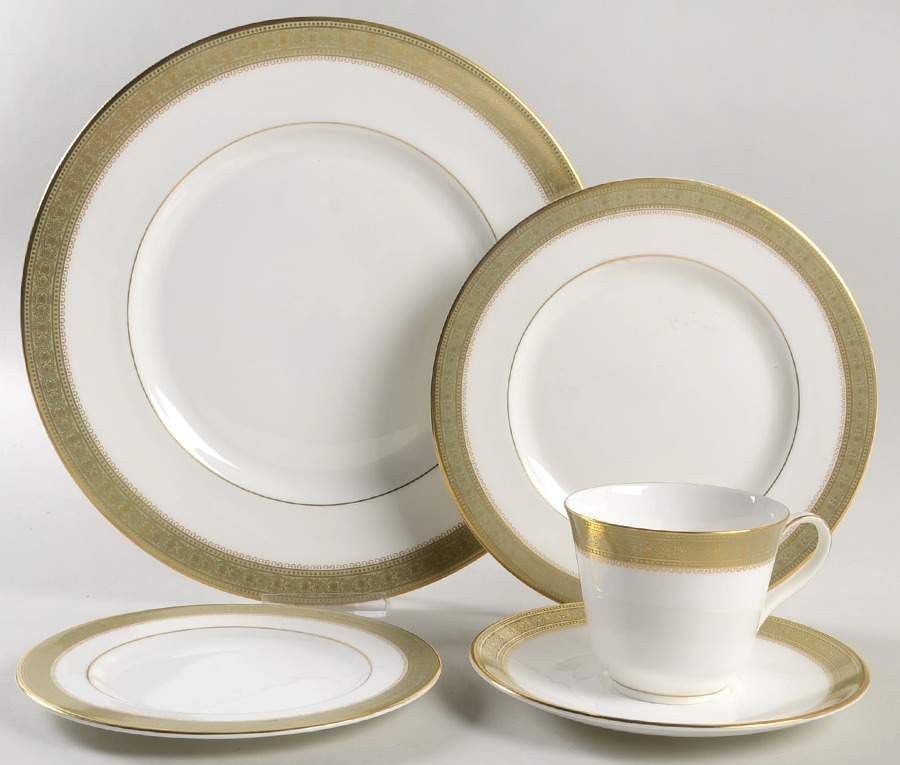 Belvedere 5 Piece Place Setting by Royal Doulton-1