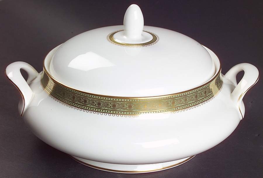 Belvedere Round Covered Vegetable by Royal Doulton-1