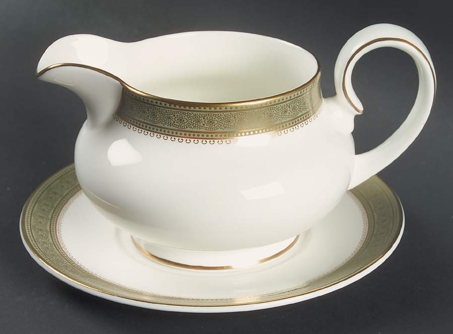 Belvedere Gravy Boat & Underplate by Royal Doulton-1