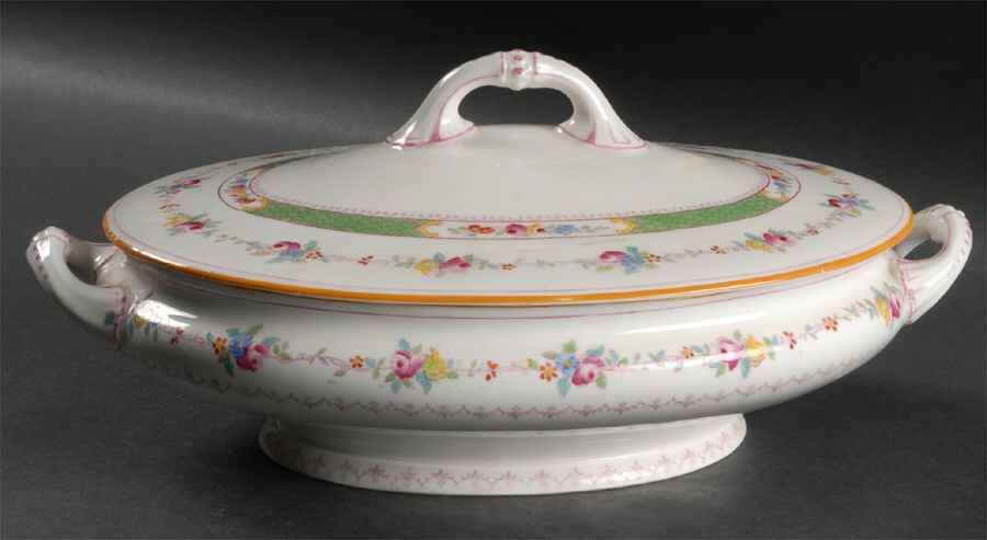 The Belgrade Oval Covered Vegetable by Royal Doulton-1
