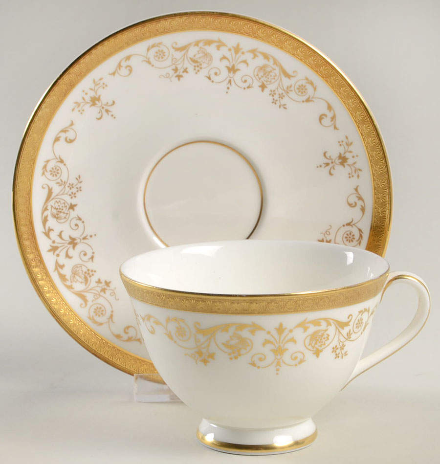 Belmont Footed Cup & Saucer Set by Royal Doulton-1