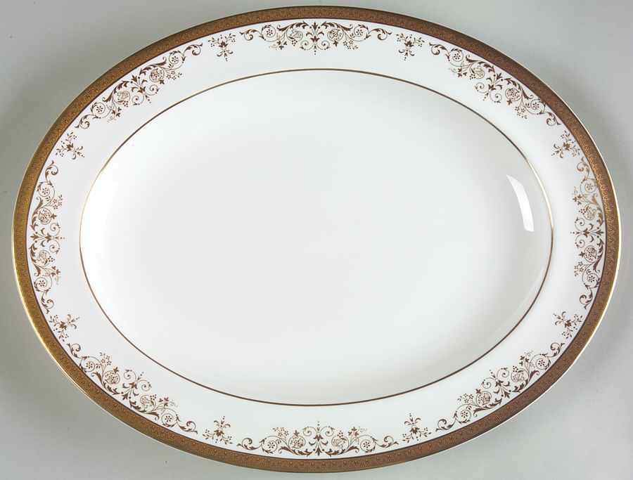 Belmont 13" Oval Serving Platter by Royal Doulton-1