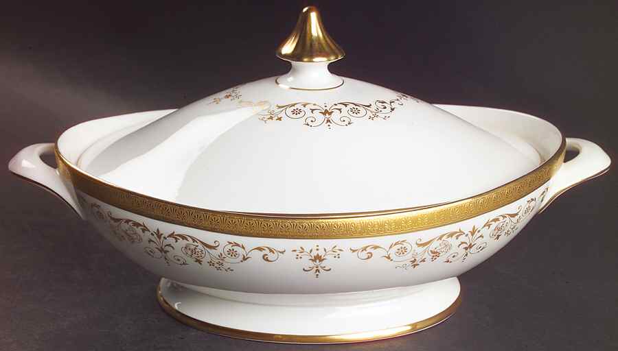 Belmont Oval Covered Vegetable by Royal Doulton-1