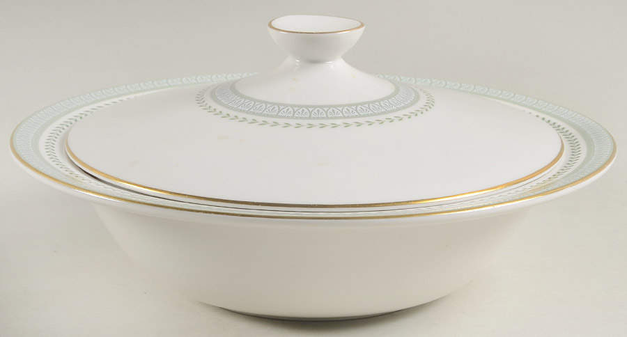Berkshire Round Covered Vegetable by Royal Doulton-1