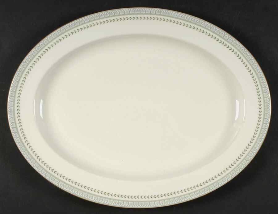 Berkshire 15" Oval Serving Platter by Royal Doulton-1