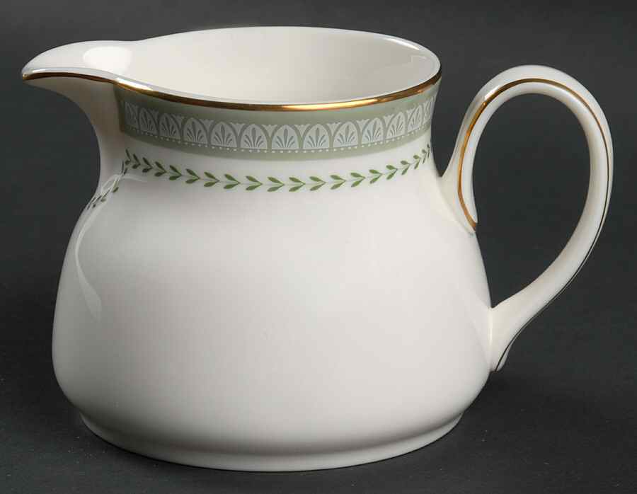 Berkshire Creamer by Royal Doulton-1