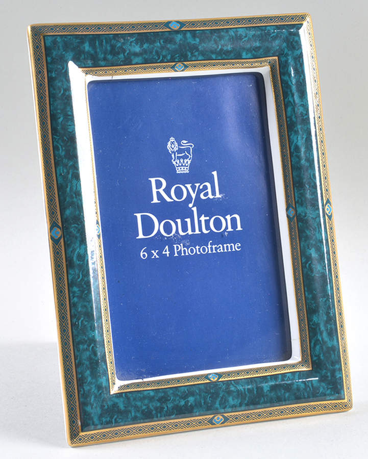 Biltmore Frame-Holds 3" x 5" by Royal Doulton-1