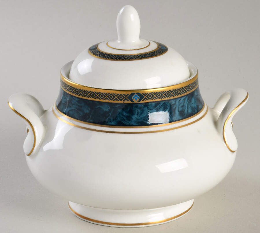 Biltmore Sugar Bowl & Lid by Royal Doulton-1