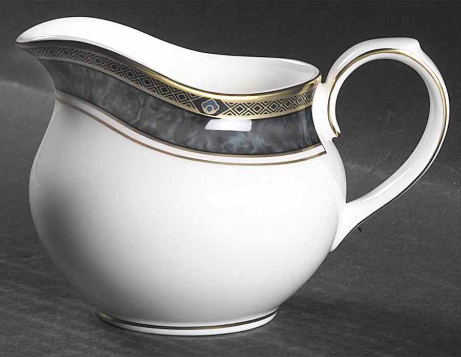 Biltmore 2001 Shape Creamer by Royal Doulton-1