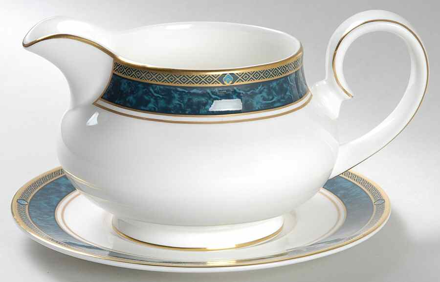 Biltmore Round Gravy Boat & Underplate by Royal Doulton-1