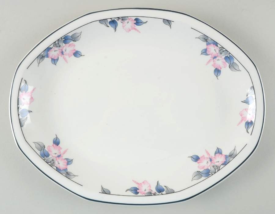 Bloomsbury 13" Oval Serving Platter by Royal Doulton-1