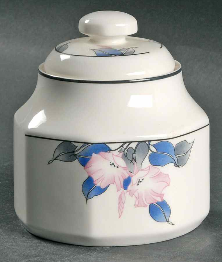 Bloomsbury Sugar Bowl & Lid by Royal Doulton-1