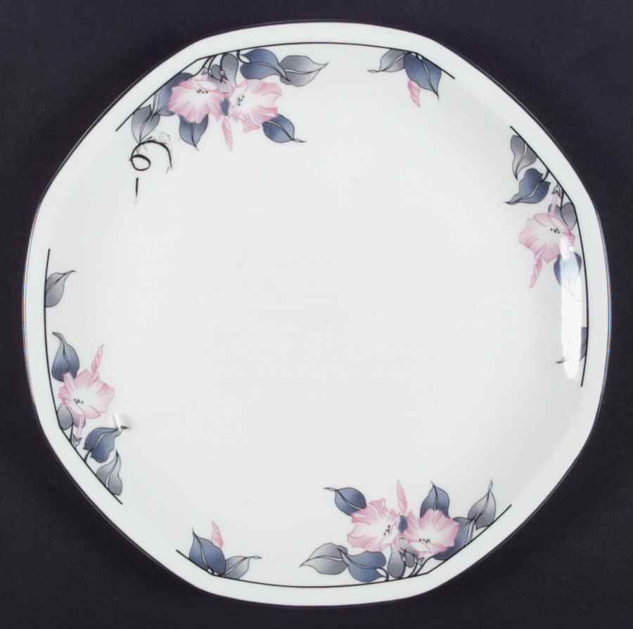 Bloomsbury Dinner Plate by Royal Doulton-1