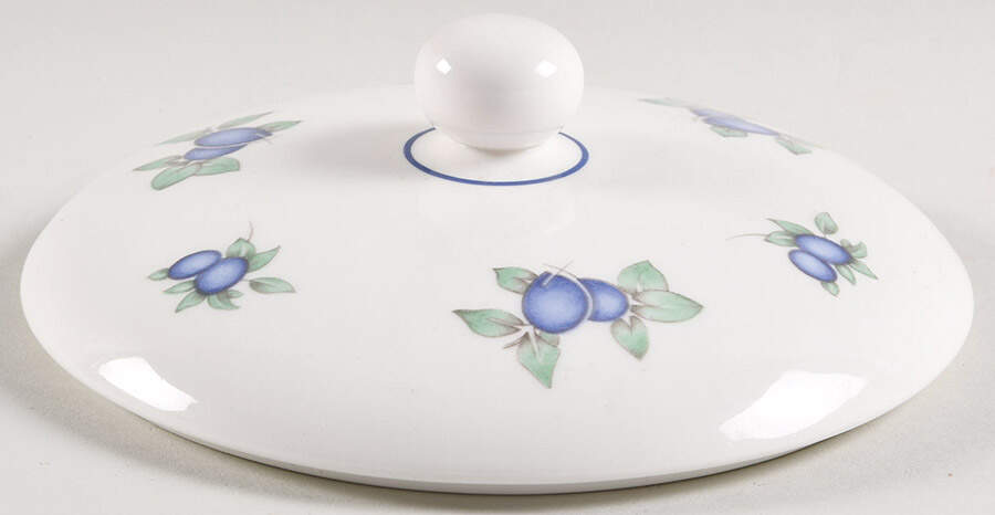 Blueberry Lid for Round Vegetable by Royal Doulton-1