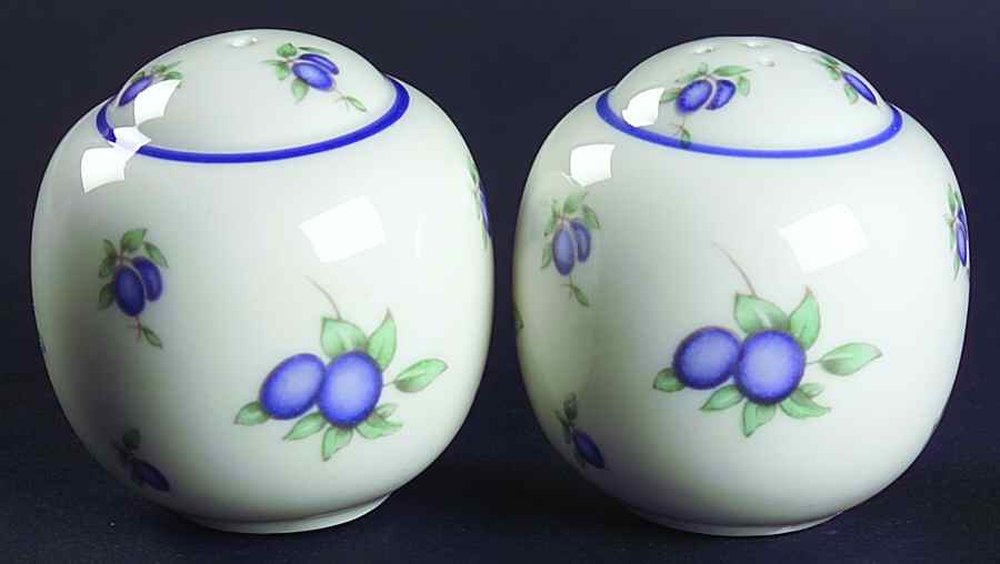 Blueberry Salt & Pepper Set by Royal Doulton-1