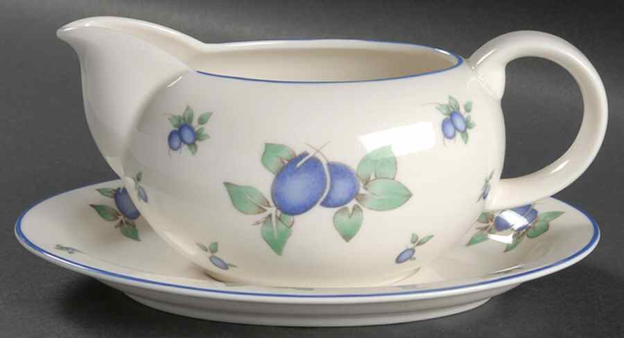 Blueberry Gravy Boat & Underplate by Royal Doulton-1