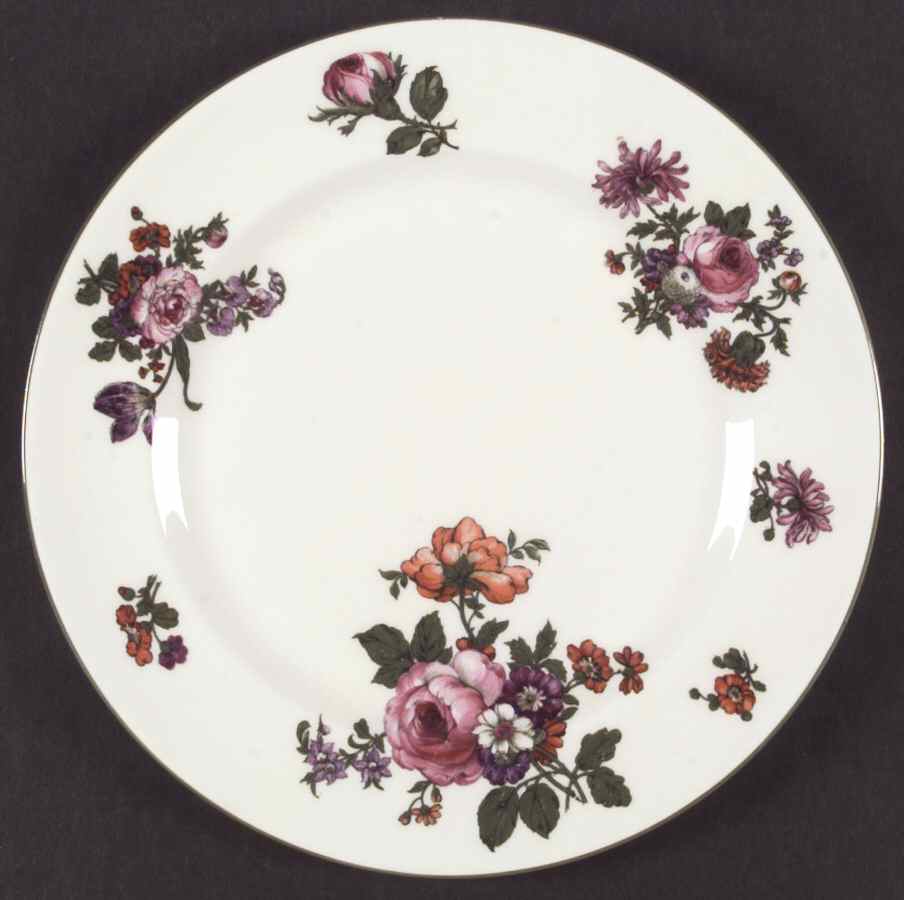 Boston Dinner Plate by Royal Doulton-1