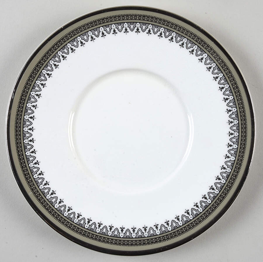 Braemar Underplate for Gravy Boat by Royal Doulton-1