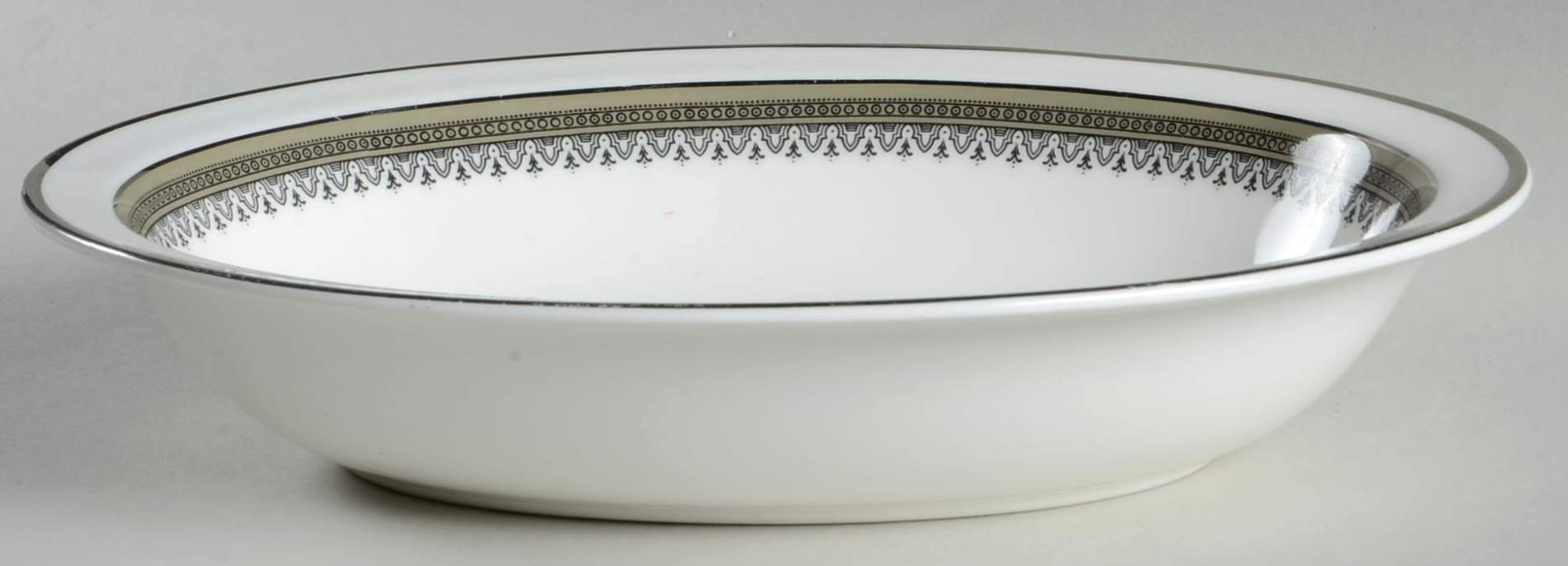 Braemar 10" Oval Vegetable Bowl by Royal Doulton-1