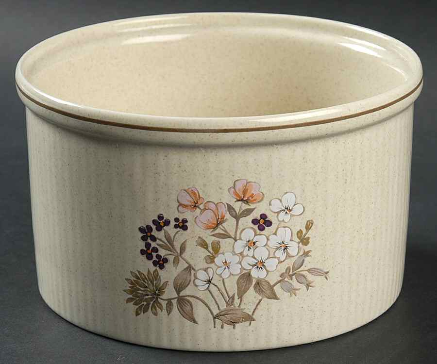 Bredon Hill 5" Souffle by Royal Doulton-1