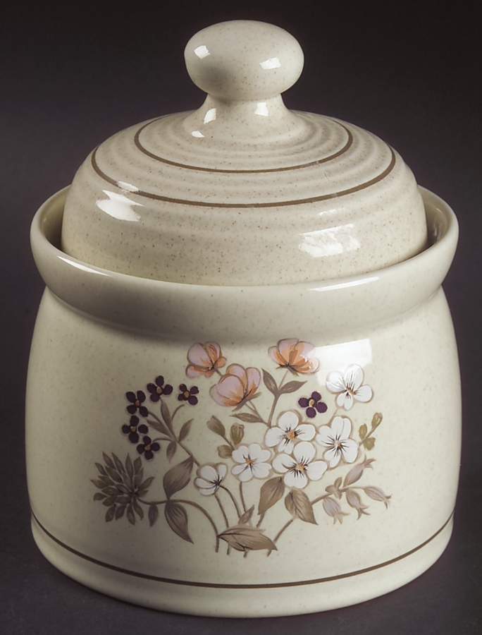 Bredon Hill Sugar Bowl & Lid by Royal Doulton-1