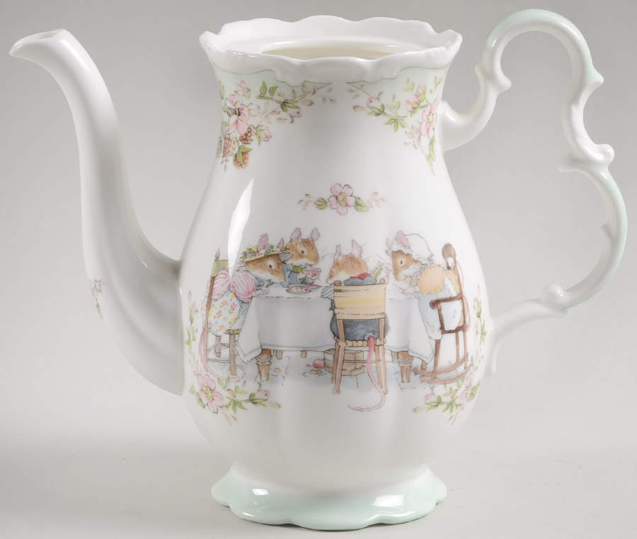 Brambly Hedge Small Coffee Pot No Lid by Royal Doulton-1