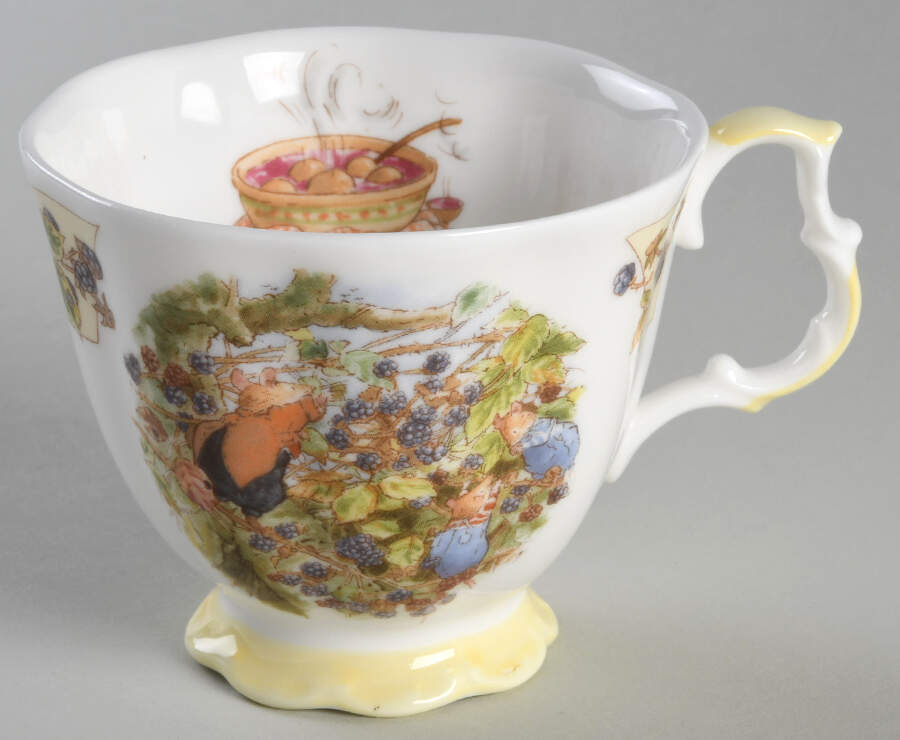 Brambly Hedge Footed Cup by Royal Doulton-1