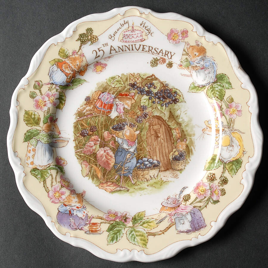 Brambly Hedge Salad Plate by Royal Doulton-1