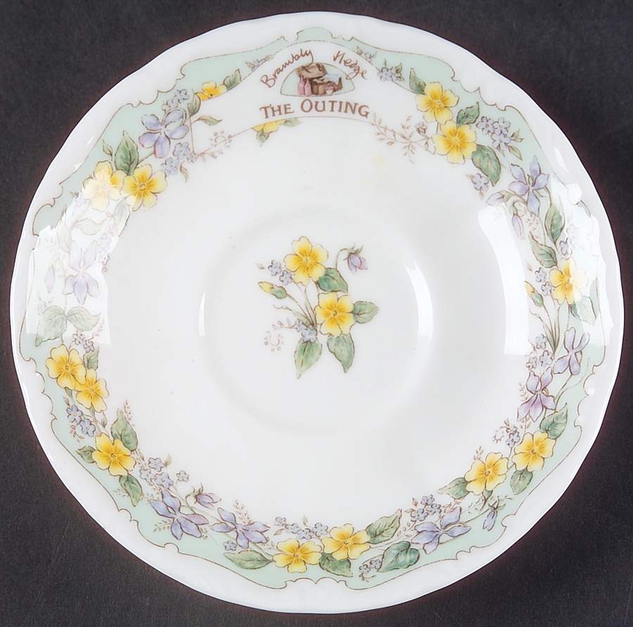 Brambly Hedge Saucer for Footed Cup by Royal Doulton-1