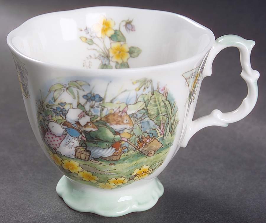 Brambly Hedge Footed Cup by Royal Doulton-1
