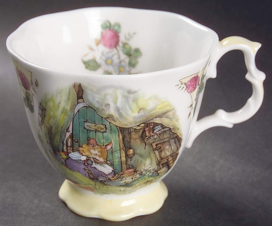 Brambly Hedge Footed Cup by Royal Doulton-1