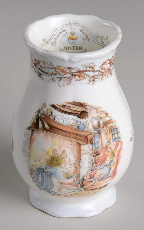 Brambly Hedge 5" Gainsborough Vase by Royal Doulton-1