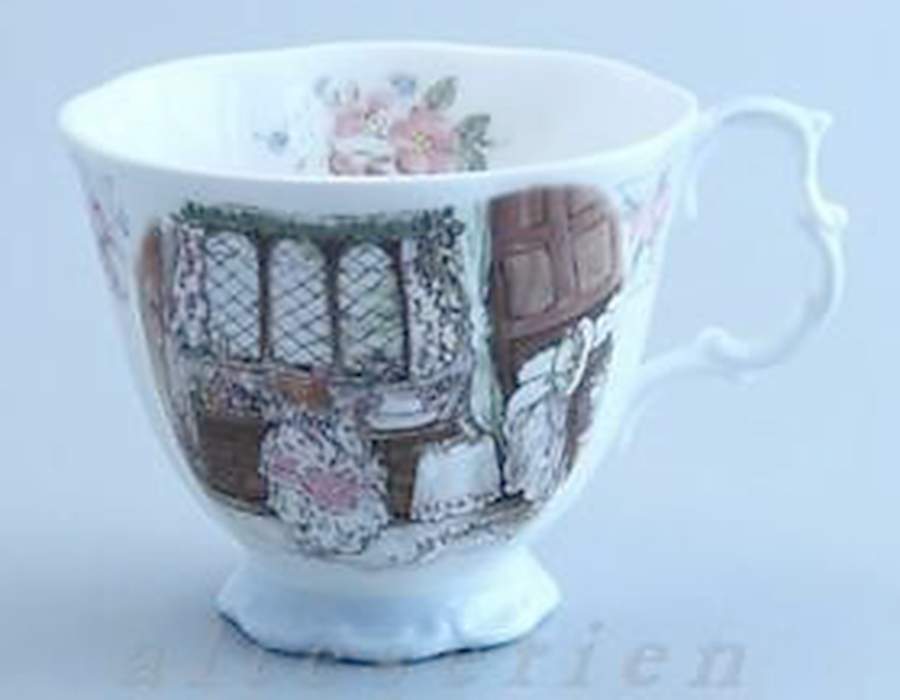 Brambly Hedge Footed Cup by Royal Doulton-1