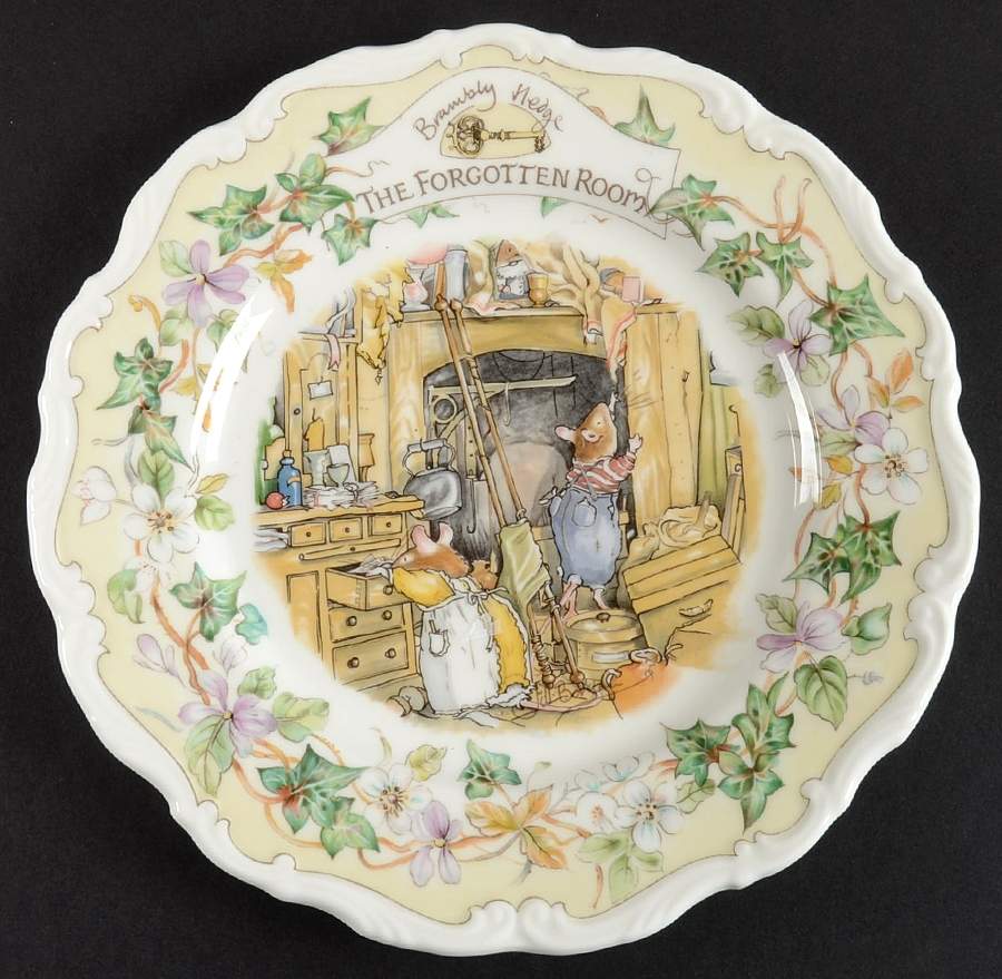 Brambly Hedge Salad Plate by Royal Doulton-1