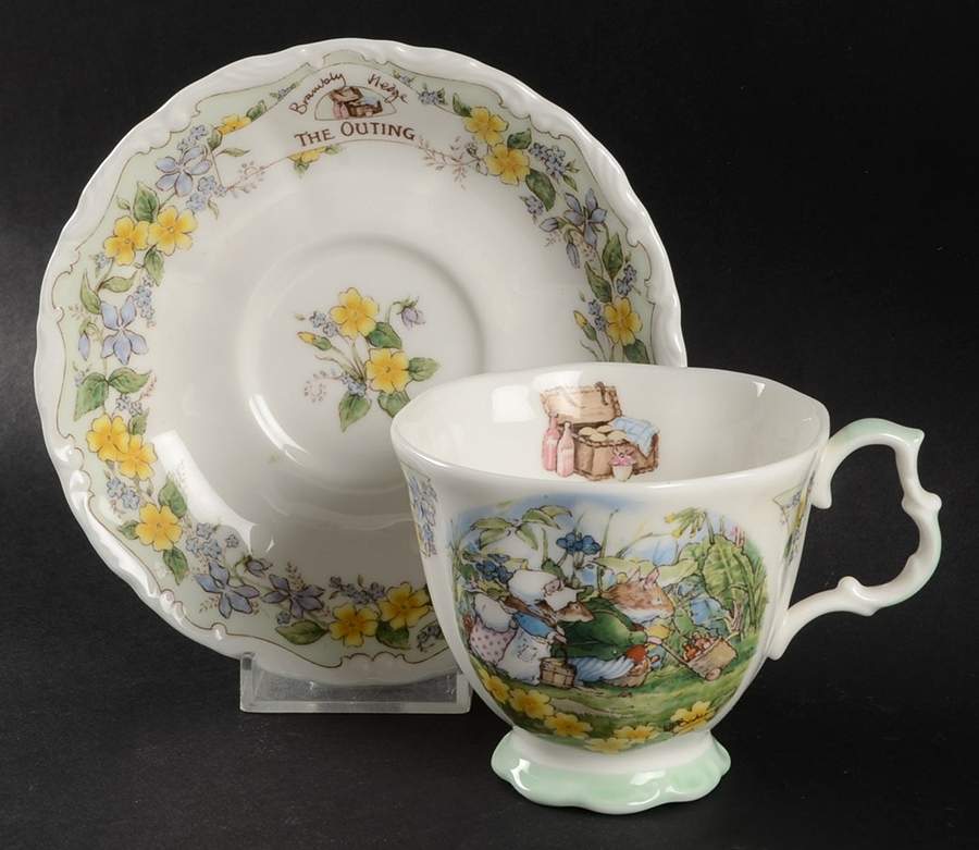 Brambly Hedge Footed Cup & Saucer Set by Royal Doulton-1