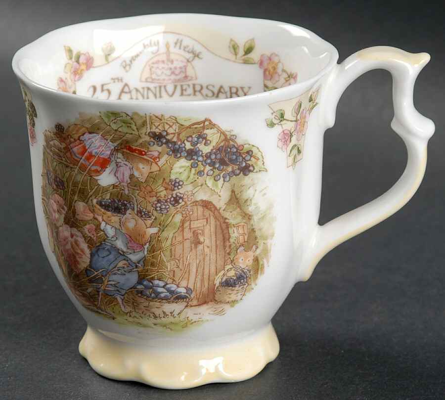 Brambly Hedge Mug by Royal Doulton-1