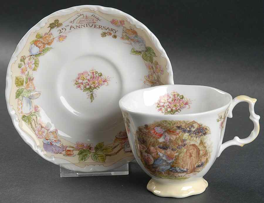 Brambly Hedge Footed Cup & Saucer Set by Royal Doulton-1