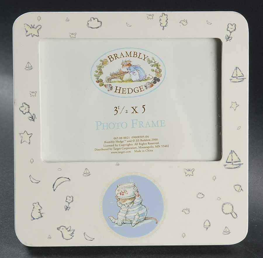 Brambly Hedge Frame Holds 3 1/2" X 5" by Royal Doulton-1