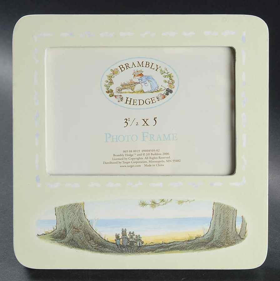 Brambly Hedge Frame Holds 3 1/2" X 5" by Royal Doulton-1