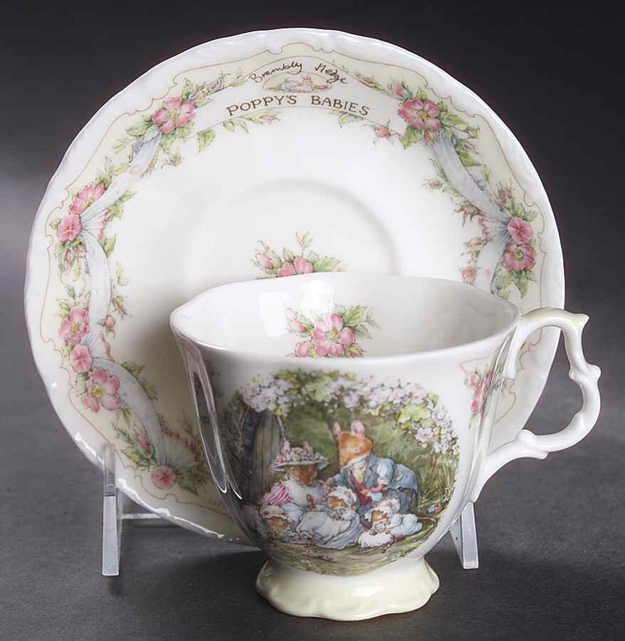Brambly Hedge Footed Cup & Saucer Set by Royal Doulton-1